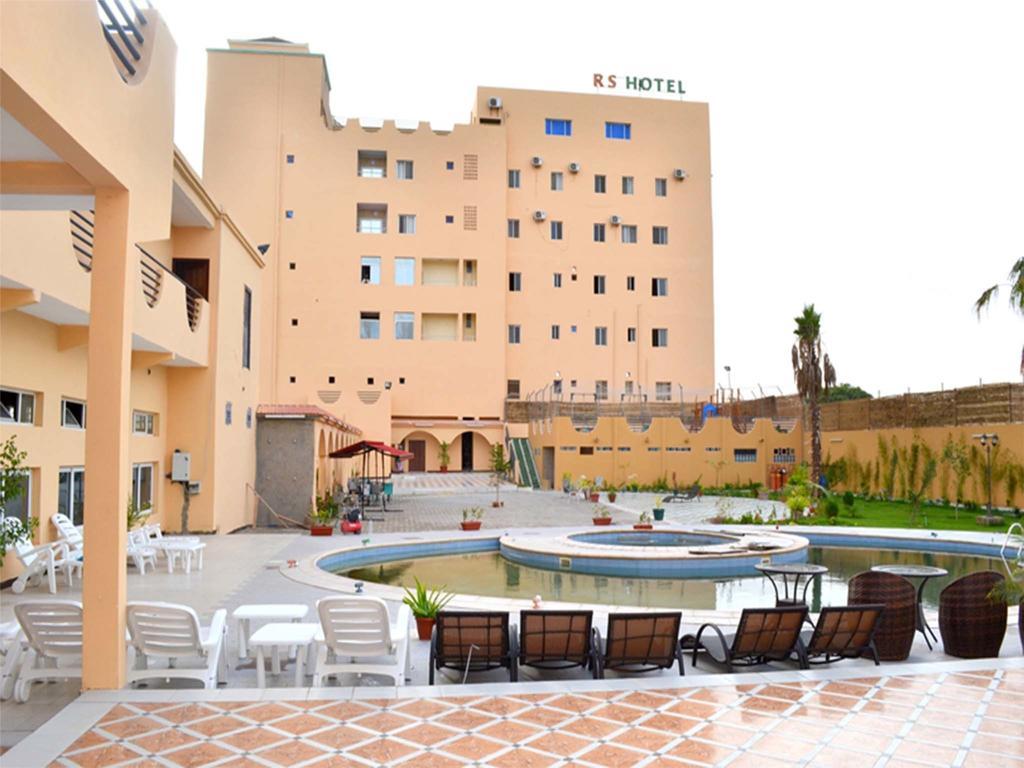 Royal Suites Hotel Nouakchott Exterior foto